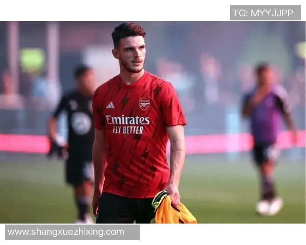 足球明星赖斯化身动漫英雄展现绿茵场上的激情与梦想